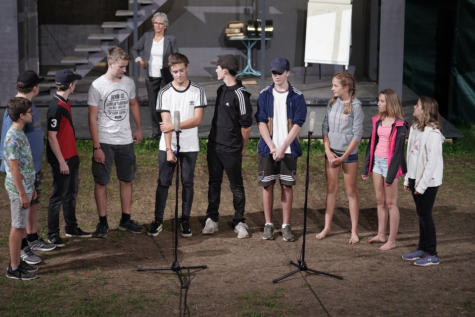 The youth of Grindelwald are opposed. (photo by Patrick Schmed/Jungfrau Zeitung) 